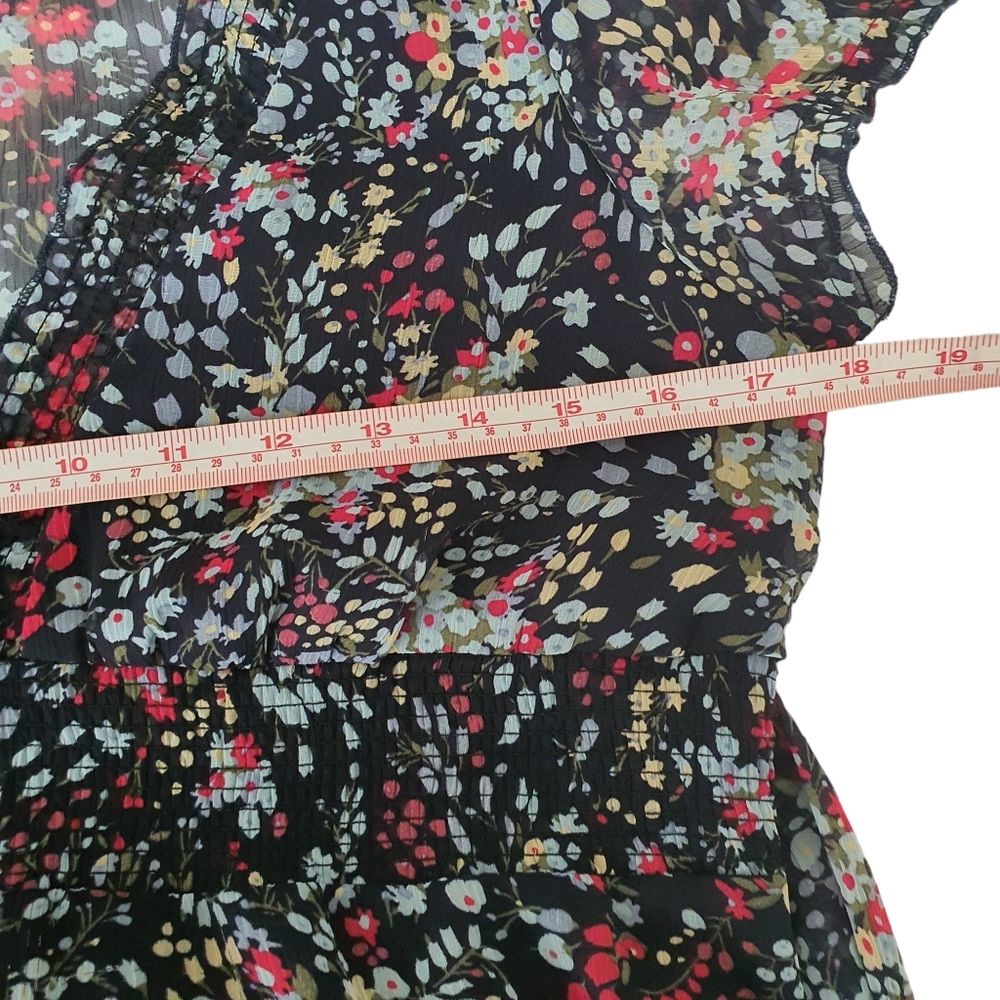 Jay Jay's Dark Floral Dress - Picture 4 of 13